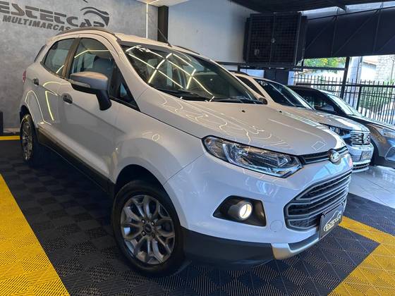 FORD ECOSPORT 1.6 FREESTYLE 16V FLEX 4P MANUAL FORD ECOSPORT 1.6 FREESTYLE 16V FLEX 4P MANUAL